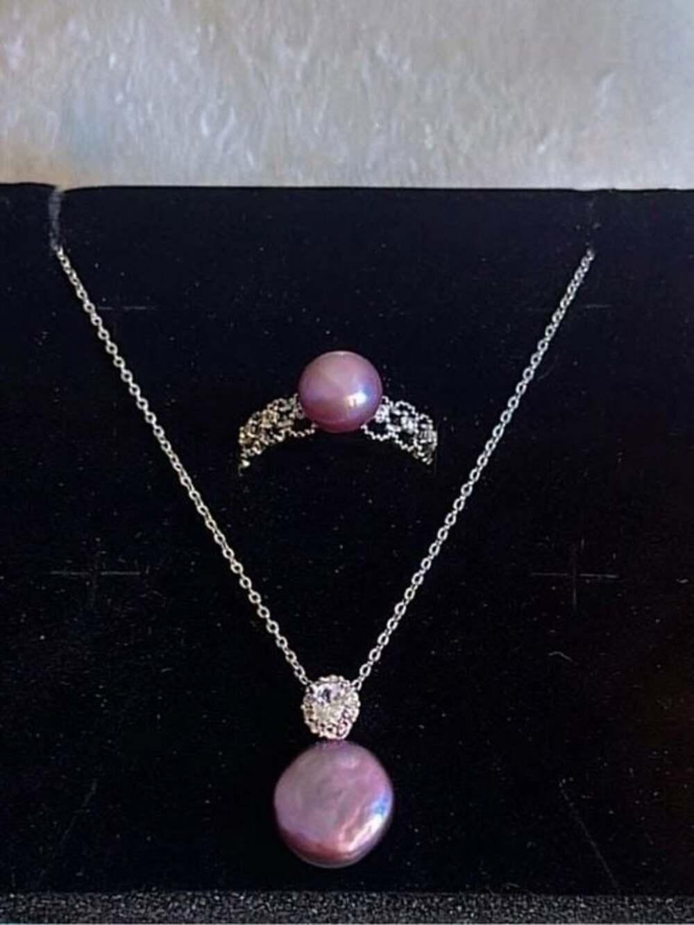 Button Pearl Pendant with Red Undertones and Blue Luster and Silver Chain